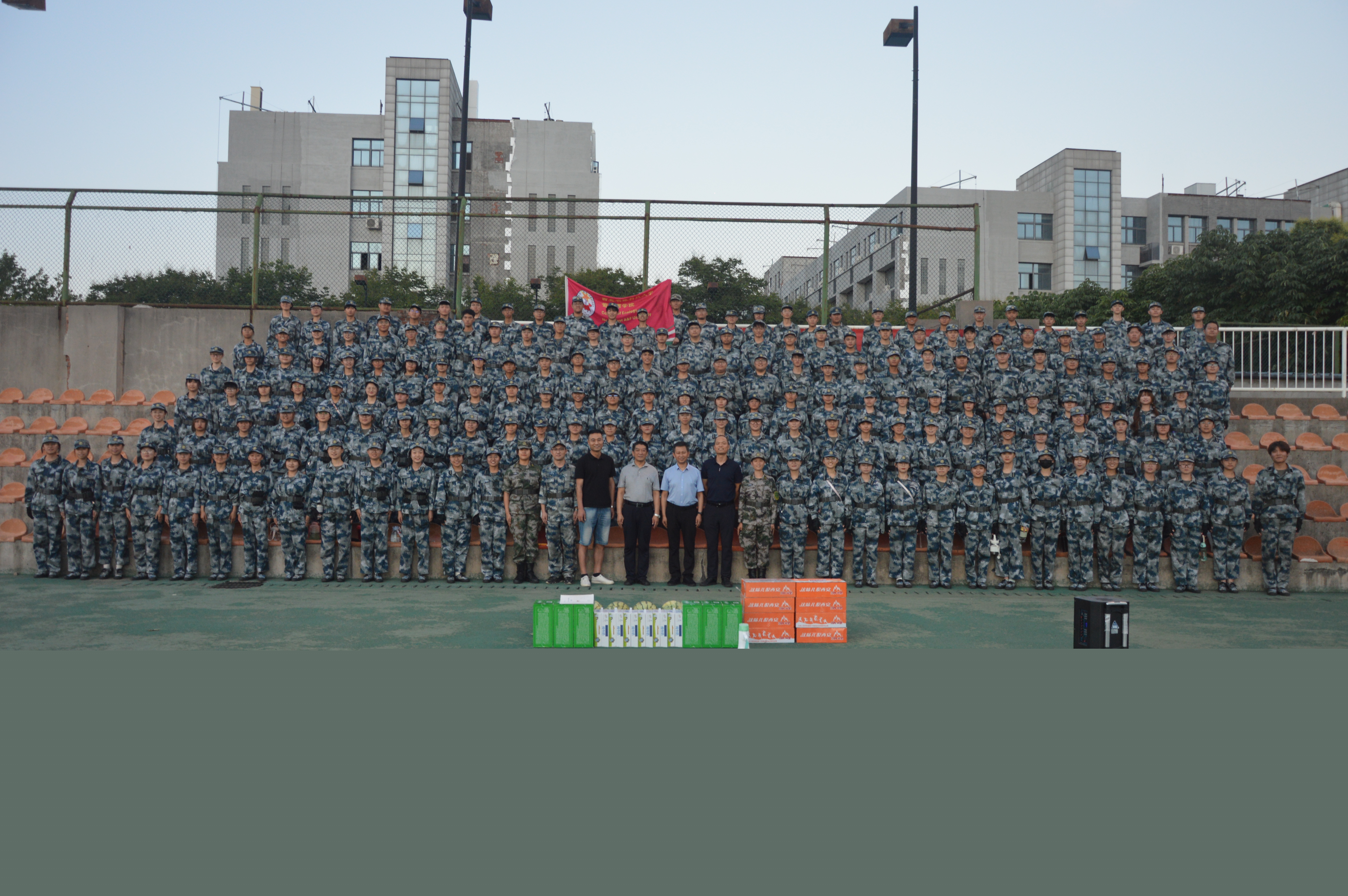12651a32bbff41e08c53ccc43804c8cd.jpg